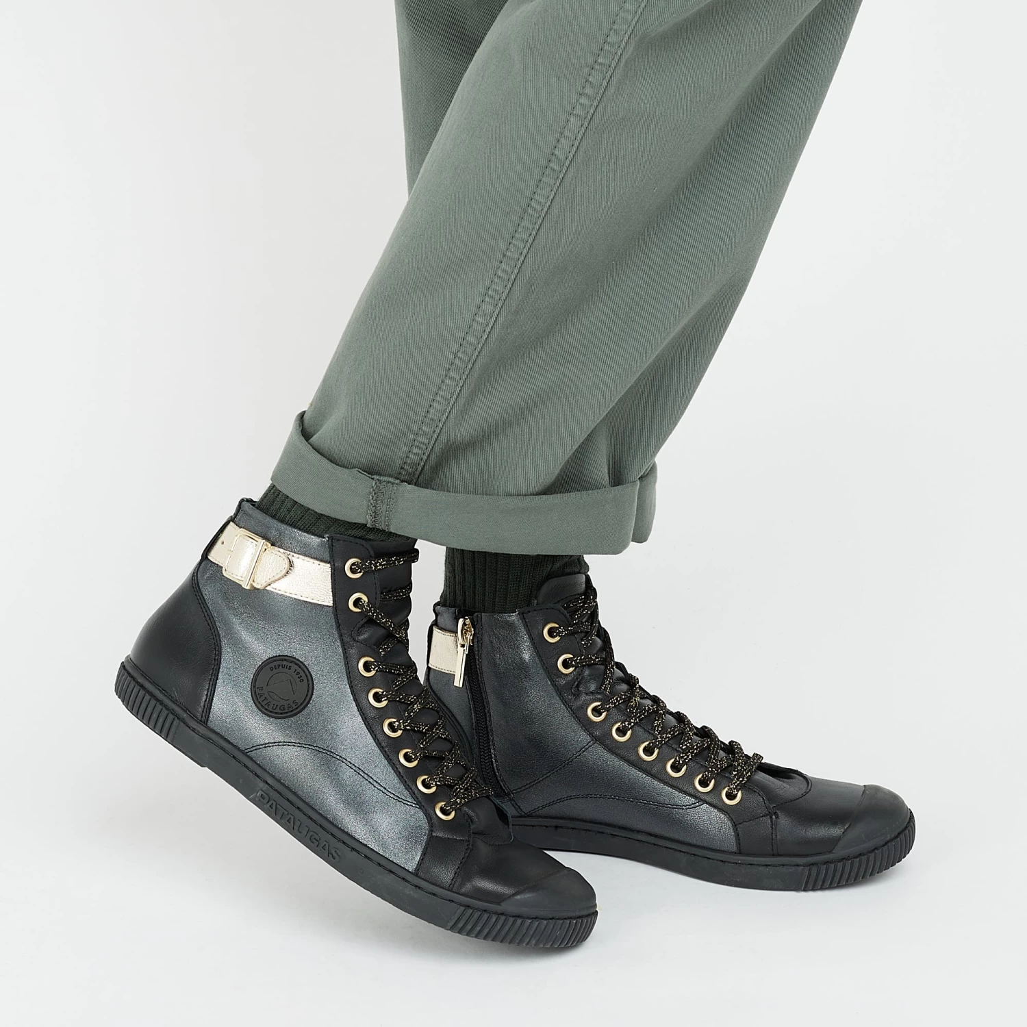 Pataugas BANJOU LATSA/MIX F4H NOIR/DORÉ 2 Pataugas BANJOU LATSA/MIX F4H NOIR/DORÉ - Image 2